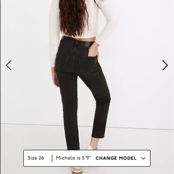 Madewell Classic Straight Jeans in Lunar Wash - Picture 2 of 7